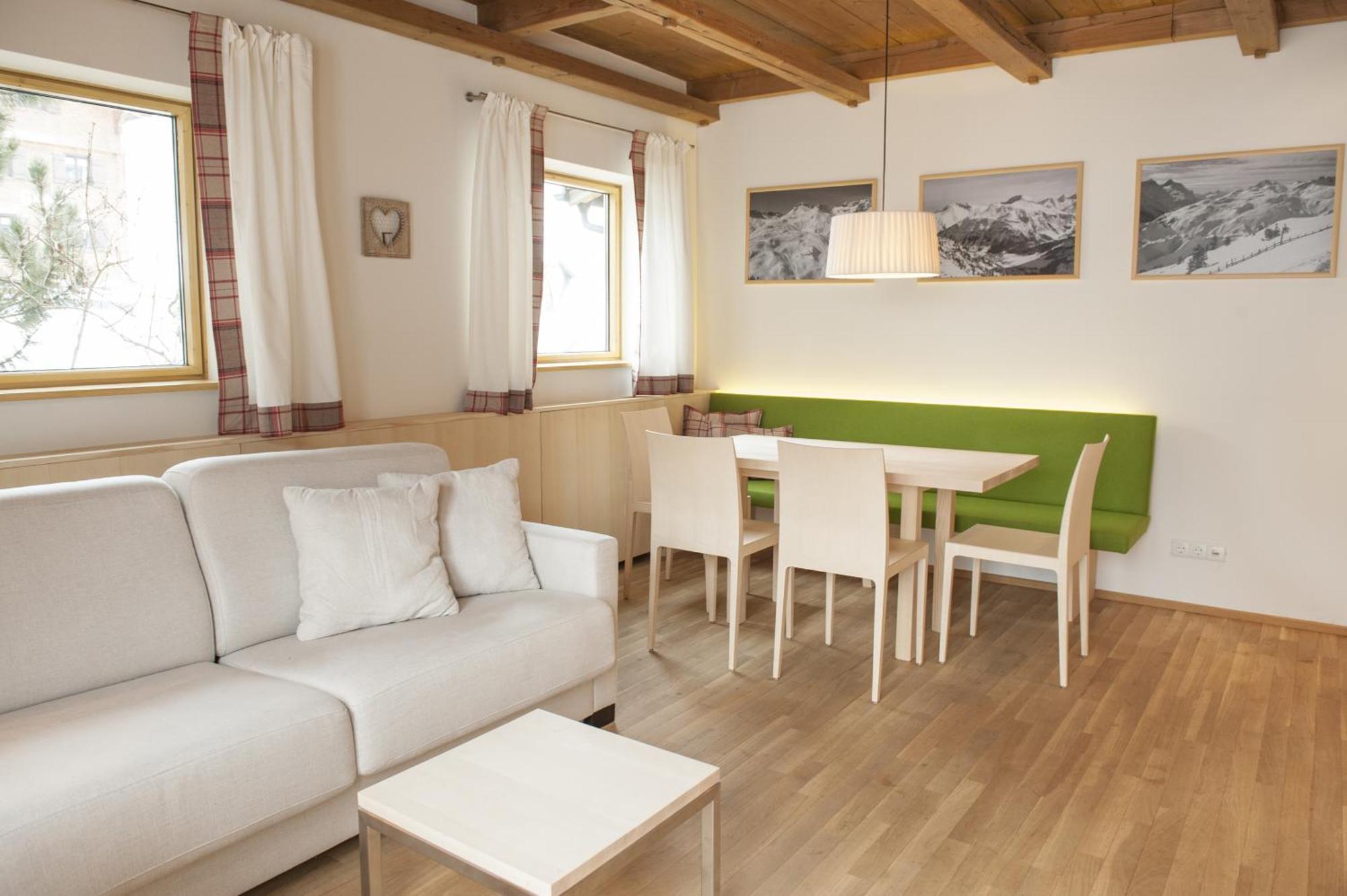Haus Braunarl Lech am Arlberg Room photo